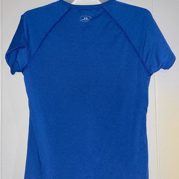 Under Armour Shirt - Picture 3 of 4
